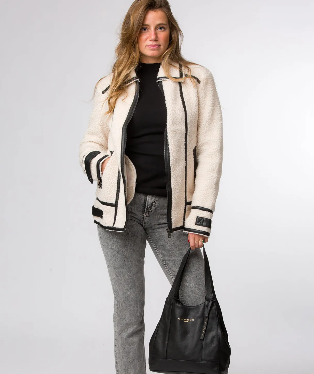 Colette' Black Leather Handbag