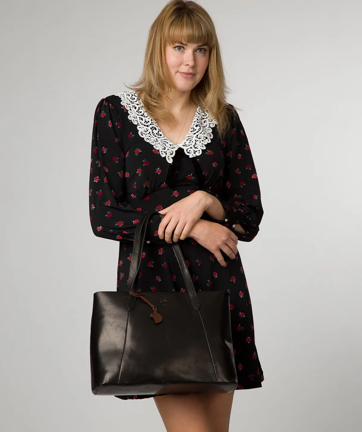 Enola' Black Leather Tote Bag