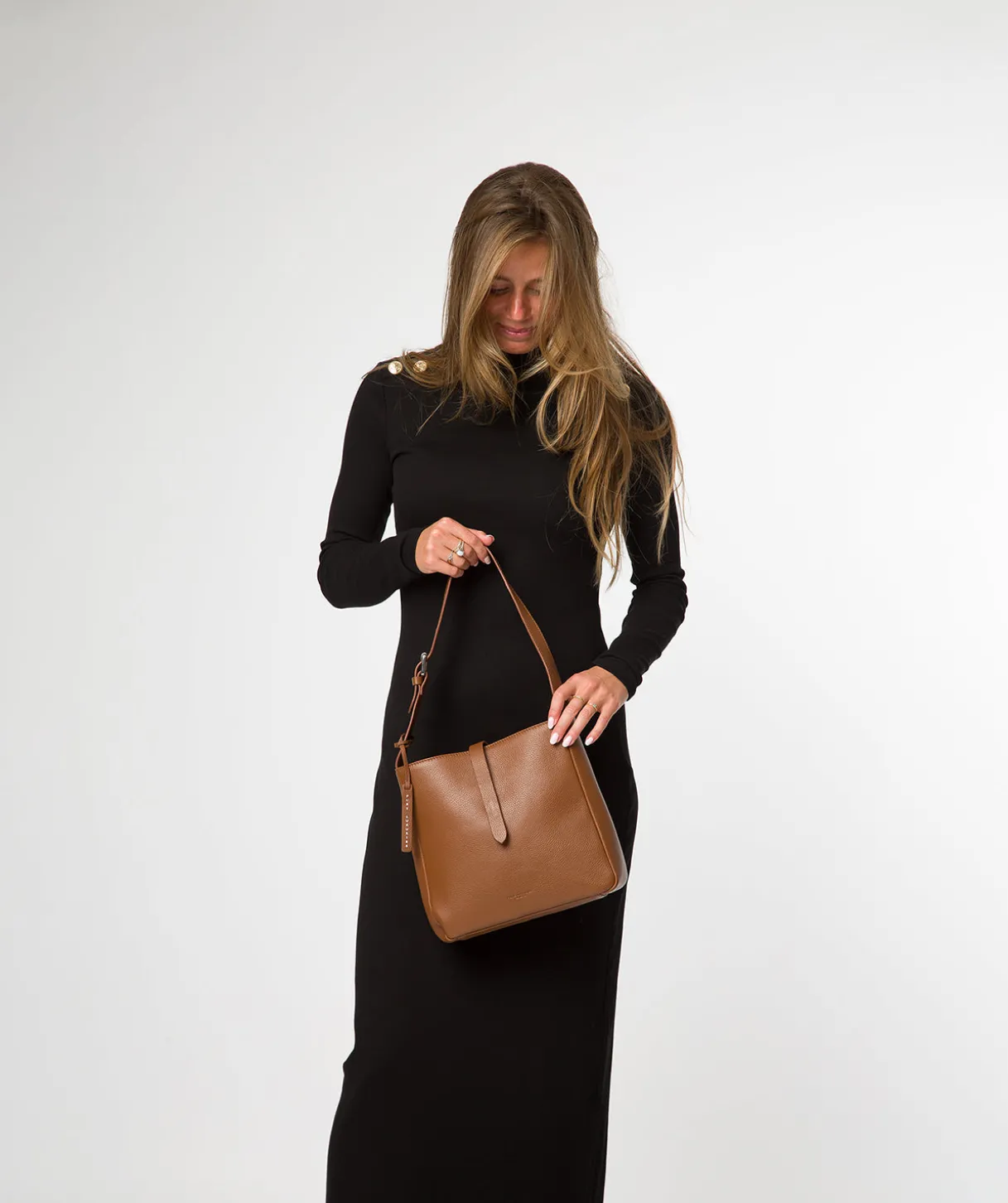 Isola' Rich Tan Leather Tote Bag
