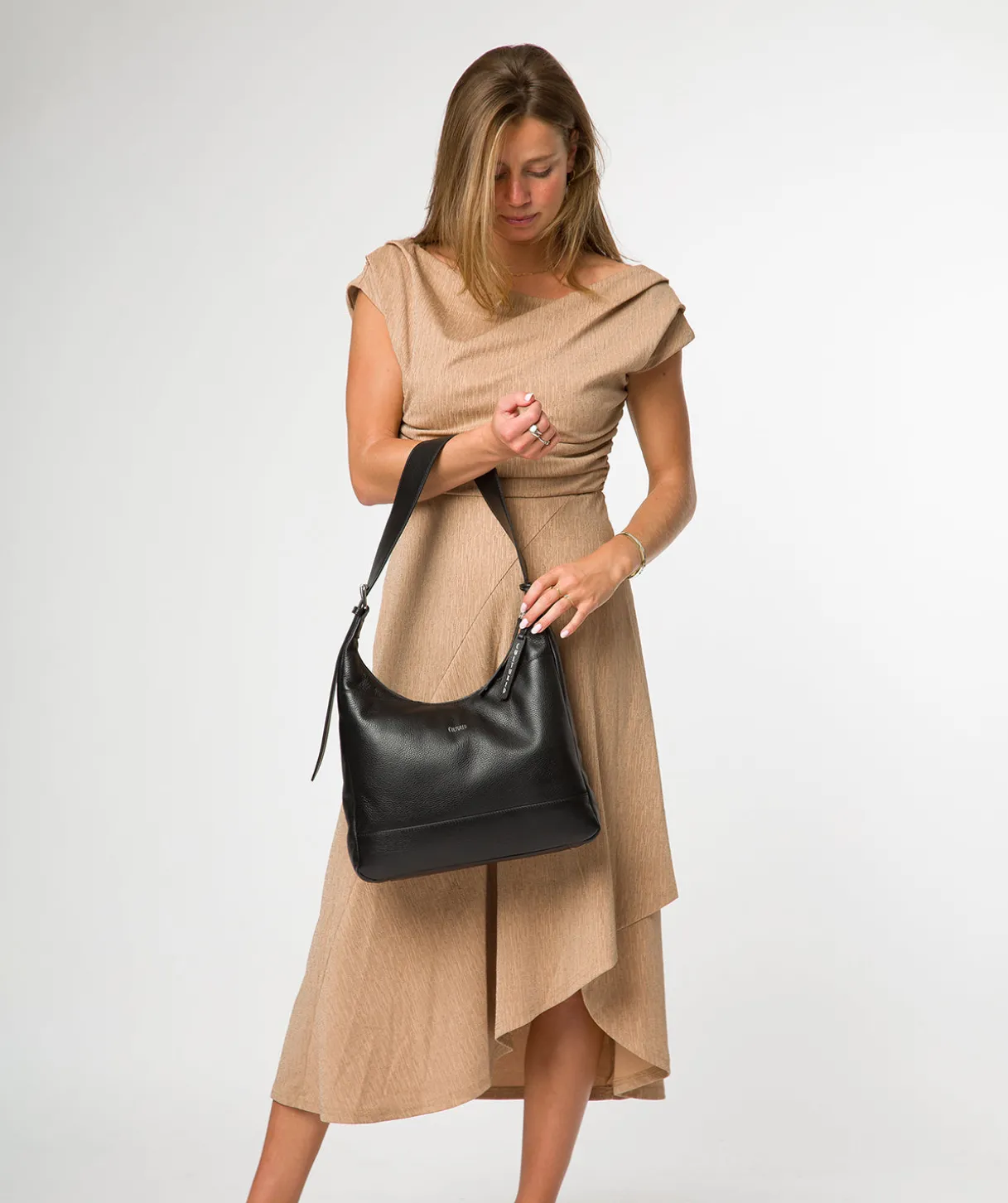 Kovo' Black Leather Shoulder Bag