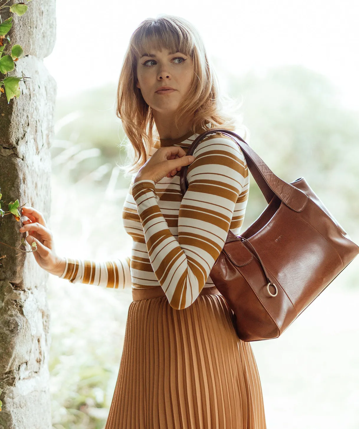 Lilou' Conker Brown Leather Handbag