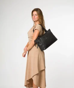 Marina' Black Leather Tote Bag