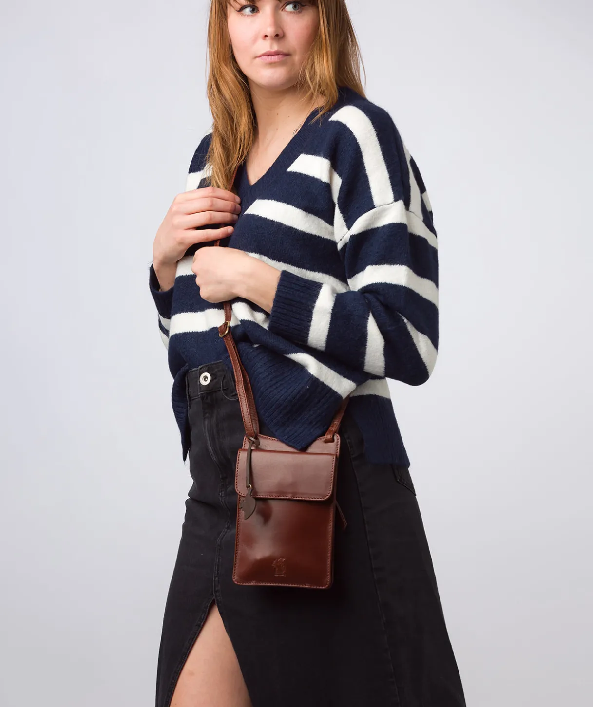 Milly' Conker Brown Leather Cross Body Phone Bag