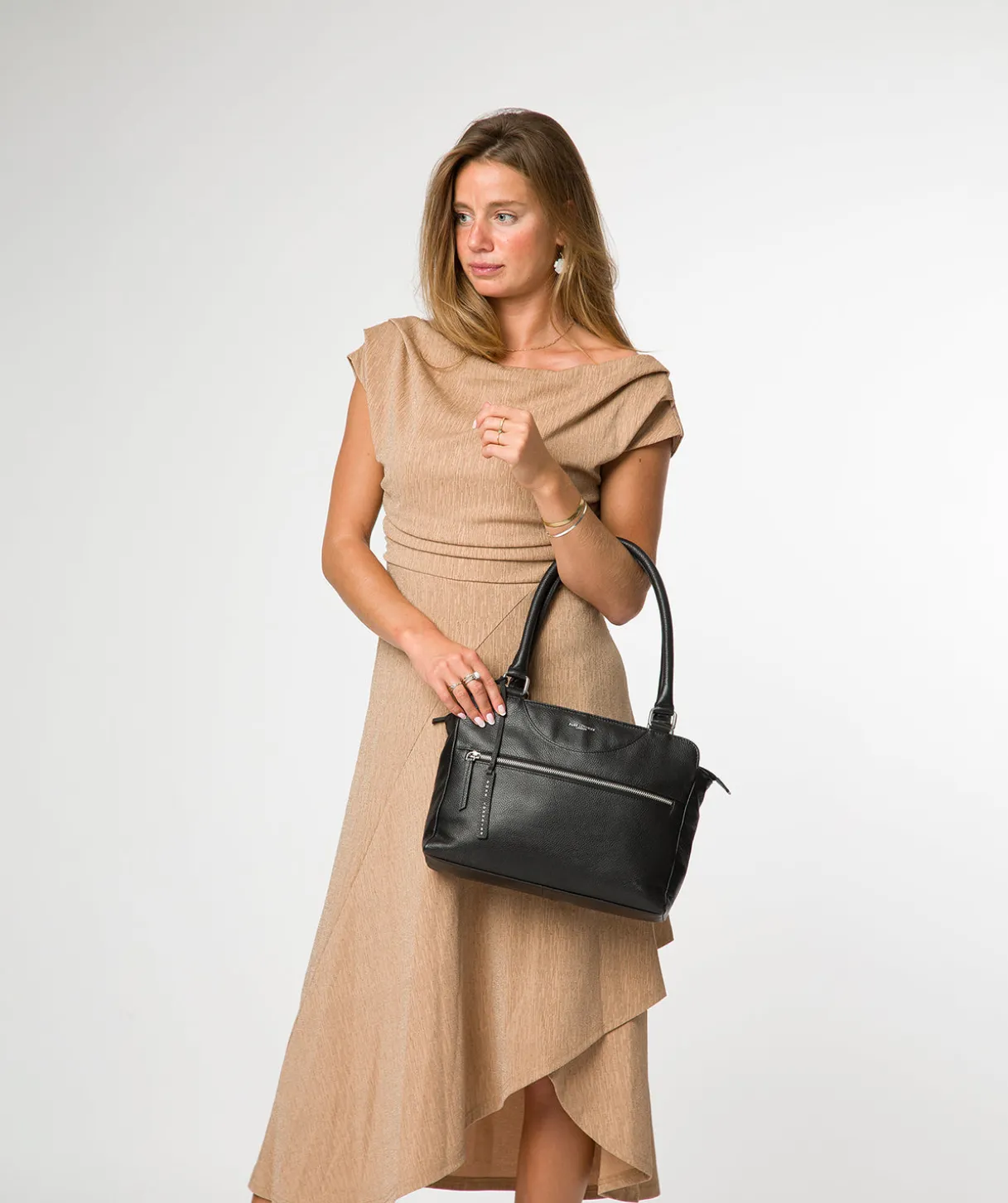 Mooki' Black Leather Handbag