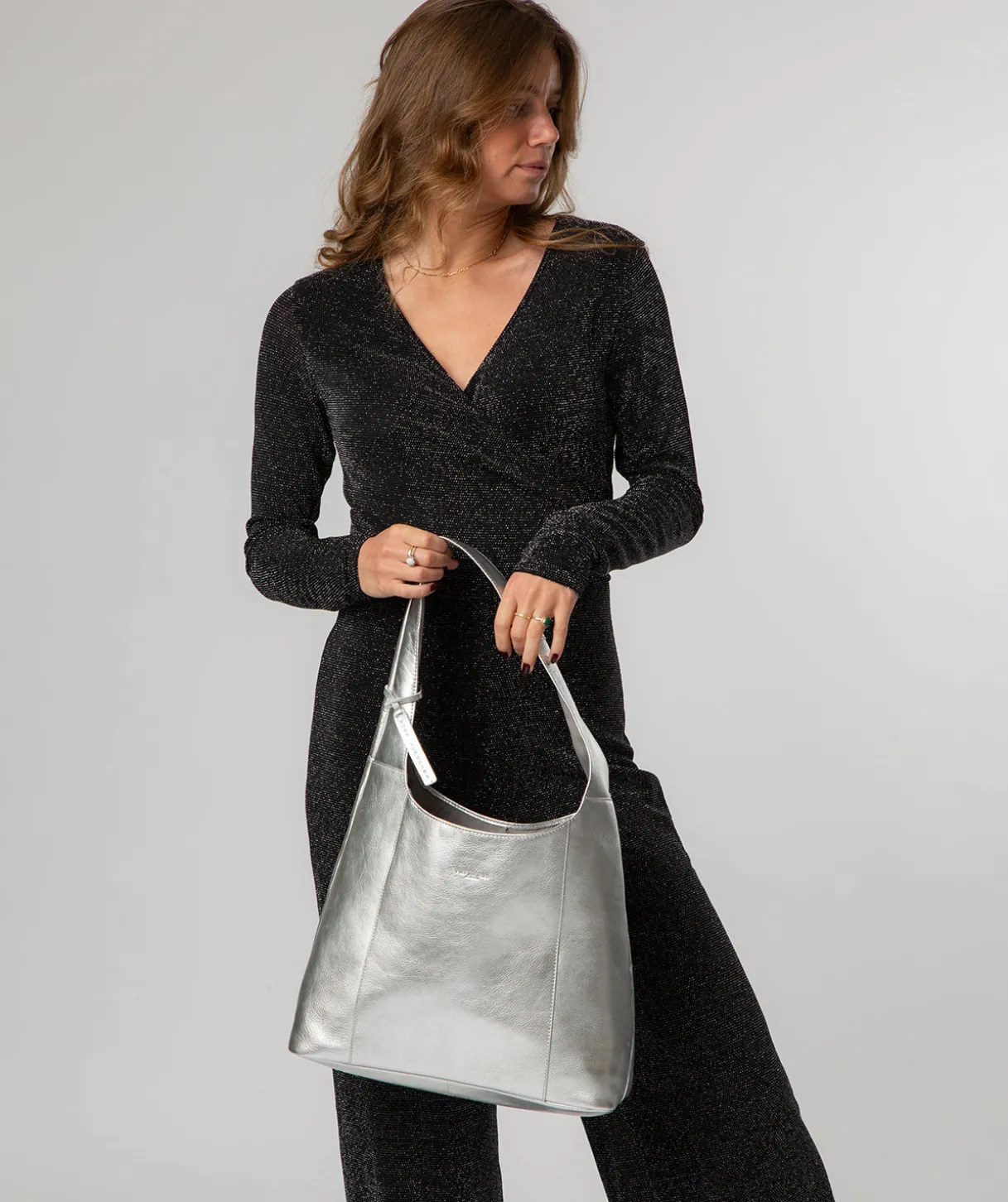 Nina' Metallic Silver Leather Shoulder Bag