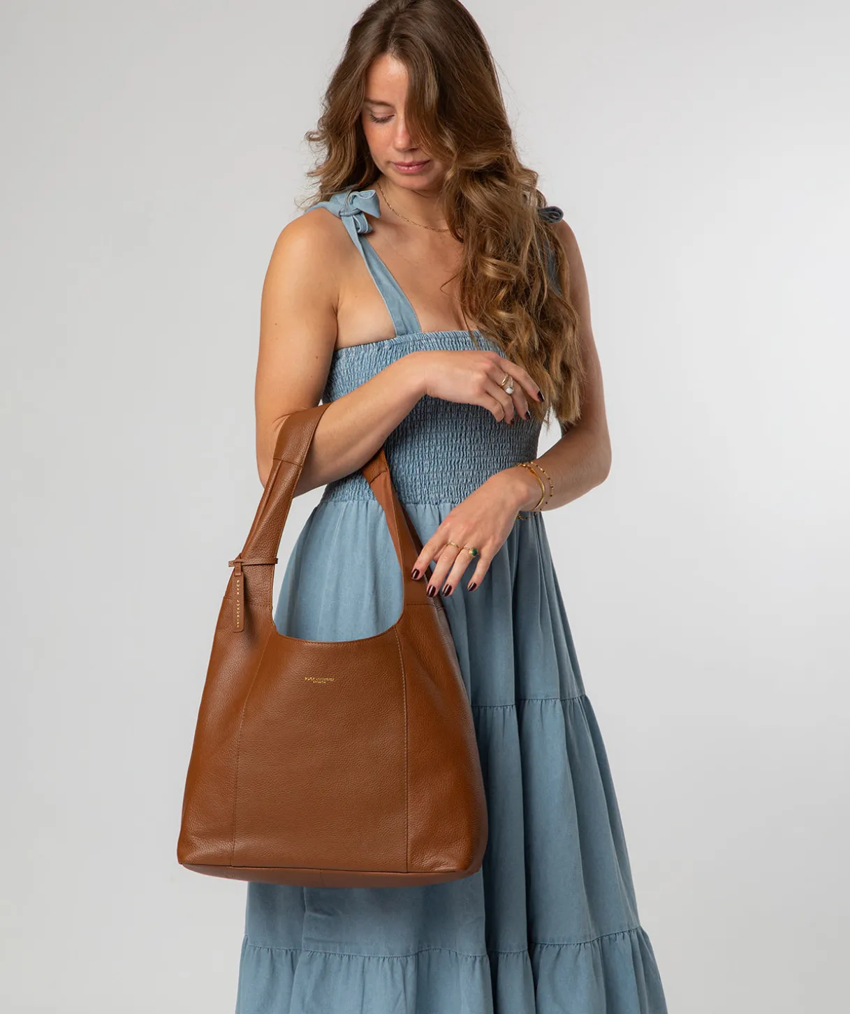 Nina' Rich Tan Leather Shoulder Bag