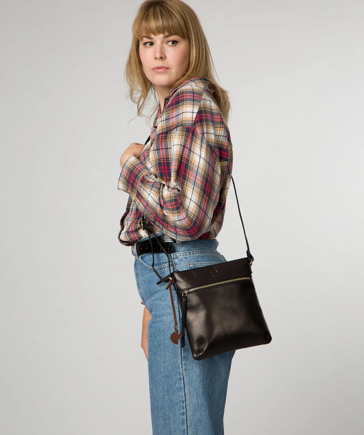 Sable' Black Leather Cross Body Bag