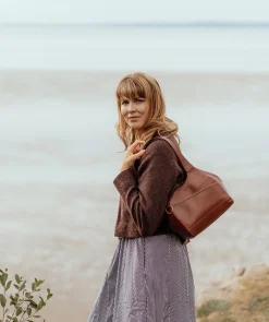 Vesper' Conker Brown Leather Handbag