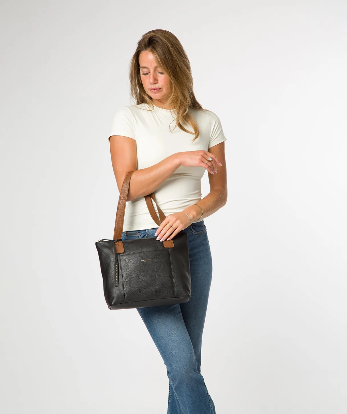 Yondo' Black & Rich Tan Leather Tote Bag