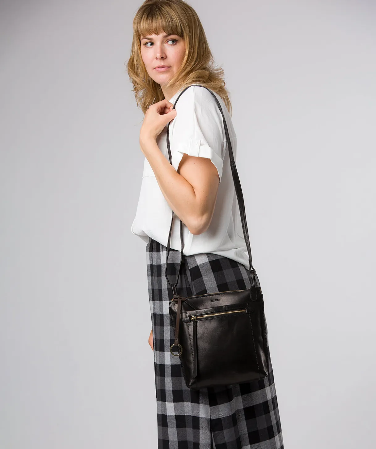Zarro' Black Leather Shoulder Bag